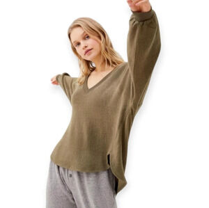 Urban Outfitters Lilith Green V-Neck Sweater Textured Knit Oversized Size XS